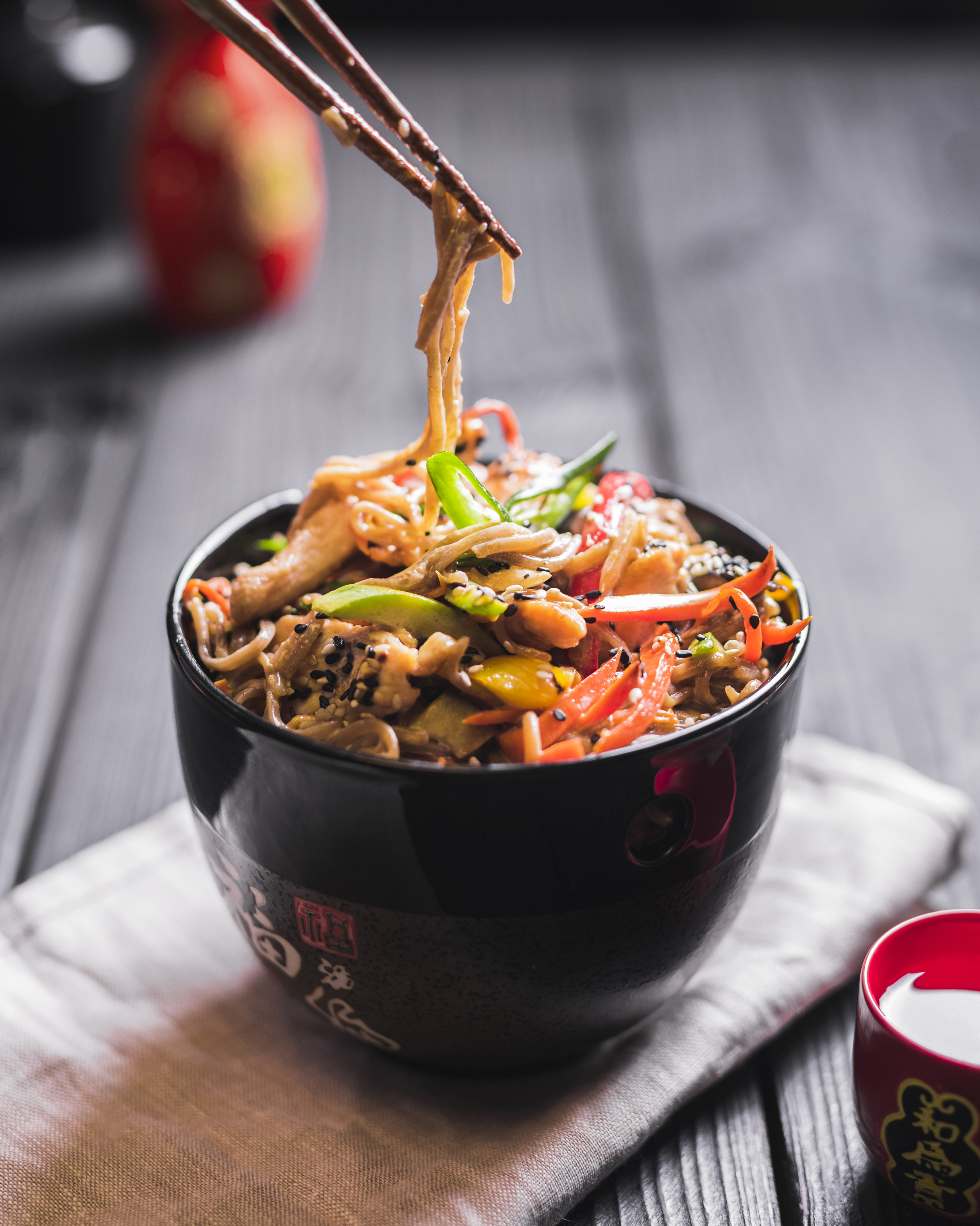 Rice noodles with vegetables